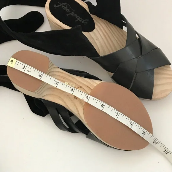 FREE PEOPLE Emmy Wrap Clog Black Ankle Wrap Sandal Women’s Size EU 37 - Picture 15 of 16